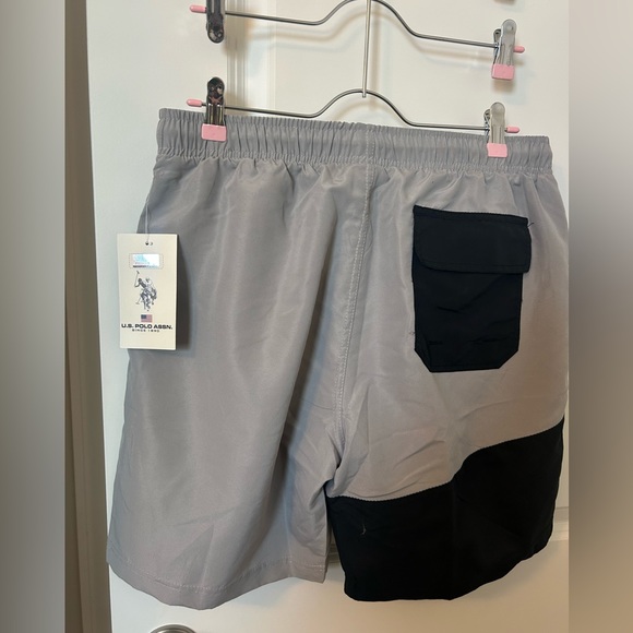 U.S. Polo Assn. USPA Color-Block Swim Shorts - Picture 12 of 16